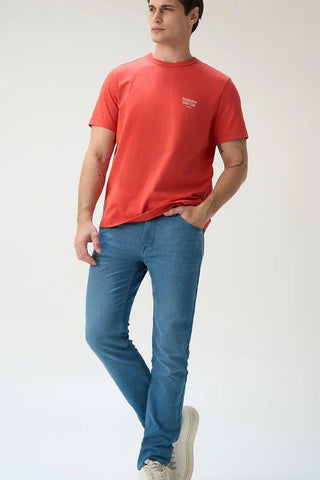What-to-Wear-with-Denim-Jeans-for-Men-Versatile-Styling-Guide Minus One