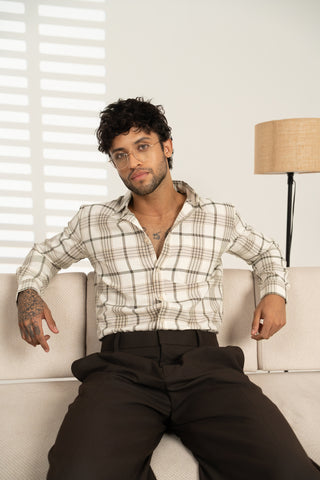 MinusOne Men’s Off-White & Brown Checkered Cotton Shirt – Regular Fit, Full Sleeves