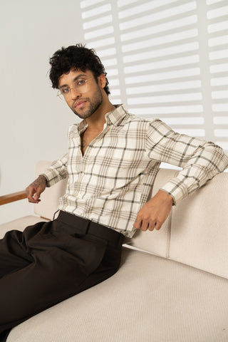 MinusOne Men’s Off-White & Brown Checkered Cotton Shirt – Regular Fit, Full Sleeves