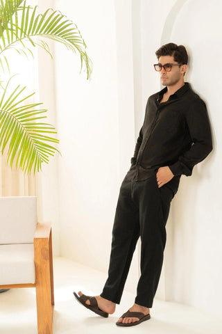 Minus One Men’s Black Linen Blend Shirt – Regular Fit Minus One