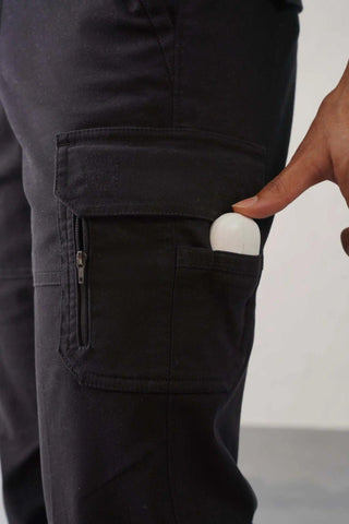 The Regular Fit Pro Cargo Pants - Black Minus One