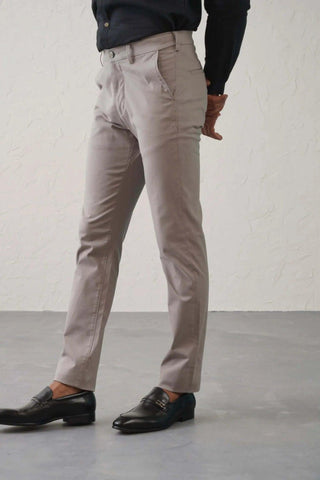 The Regular Fit Travel Chino - Grey Minus One