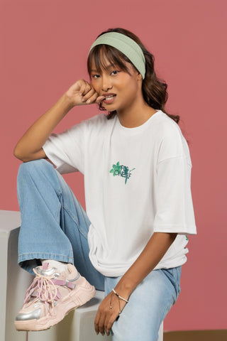 Bloom Printed Oversized Tee – White (For Women) - Gimaq - The magic shuffle!