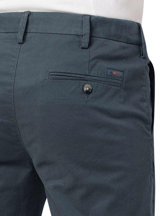The Regular Fit Daylong Chino - Iron Cloud minus1lifestyle