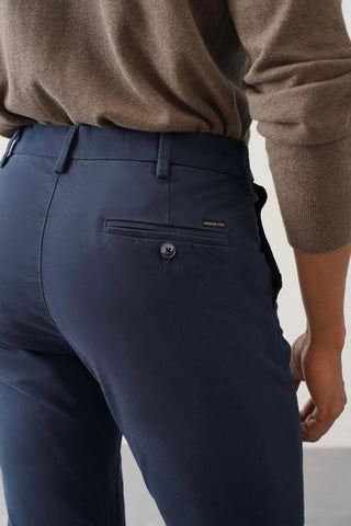 The Regular Fit Daylong Chino - Night Navy minus1lifestyle