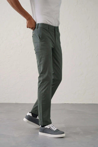 The Regular Fit Daylong Chino - Stained Olive minus1lifestyle