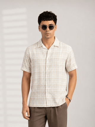 Off-White Checked Cuban Collar Shirt – Regular Fit, Half Sleeves