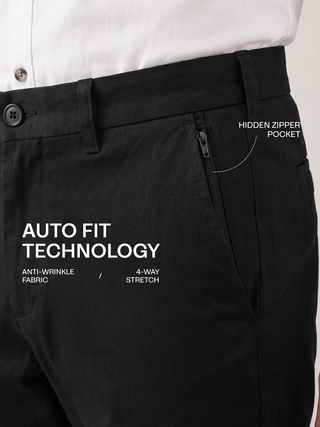 The Regular Fit Travel Chino - Black