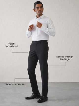 The Regular Fit Daylong Chino - Black Beast