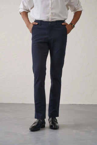 The Regular Fit Travel Chino - Navy Minus One