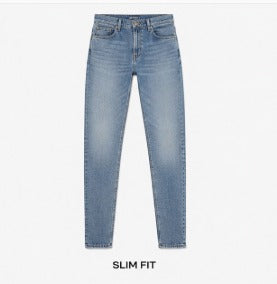 Slim Fit