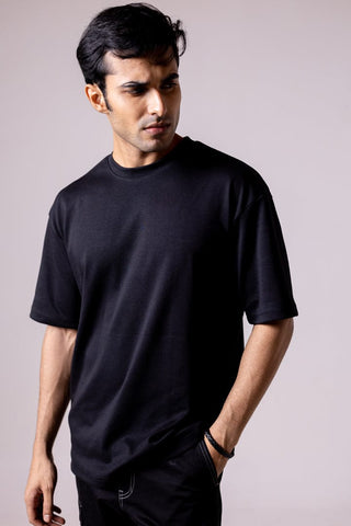 Black Solid Oversized T-shirt - Gimaq - The magic shuffle!
