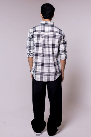 Black White Checkered Shirt - Gimaq - The magic shuffle!
