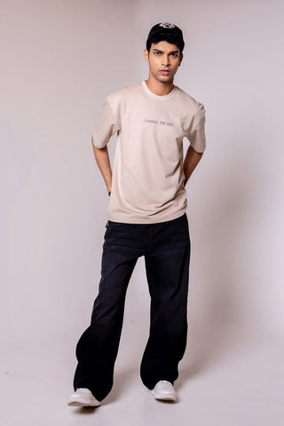 Chasing the Sun Printed Oversized T-shirt - Gimaq - The magic shuffle!