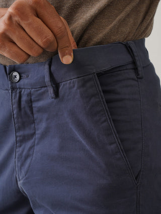 The Regular Fit Daylong Chino - Night Navy