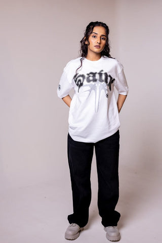 Saint - Oversized T shirt - Gimaq - The magic shuffle!